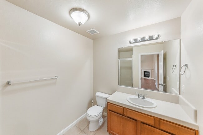 Building Photo - 1022 Prosperity Dr