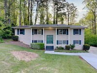 Building Photo - 3541 Ridge View Ct NE