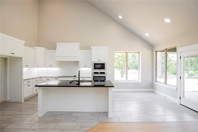 Building Photo - 1 Nairn Ln