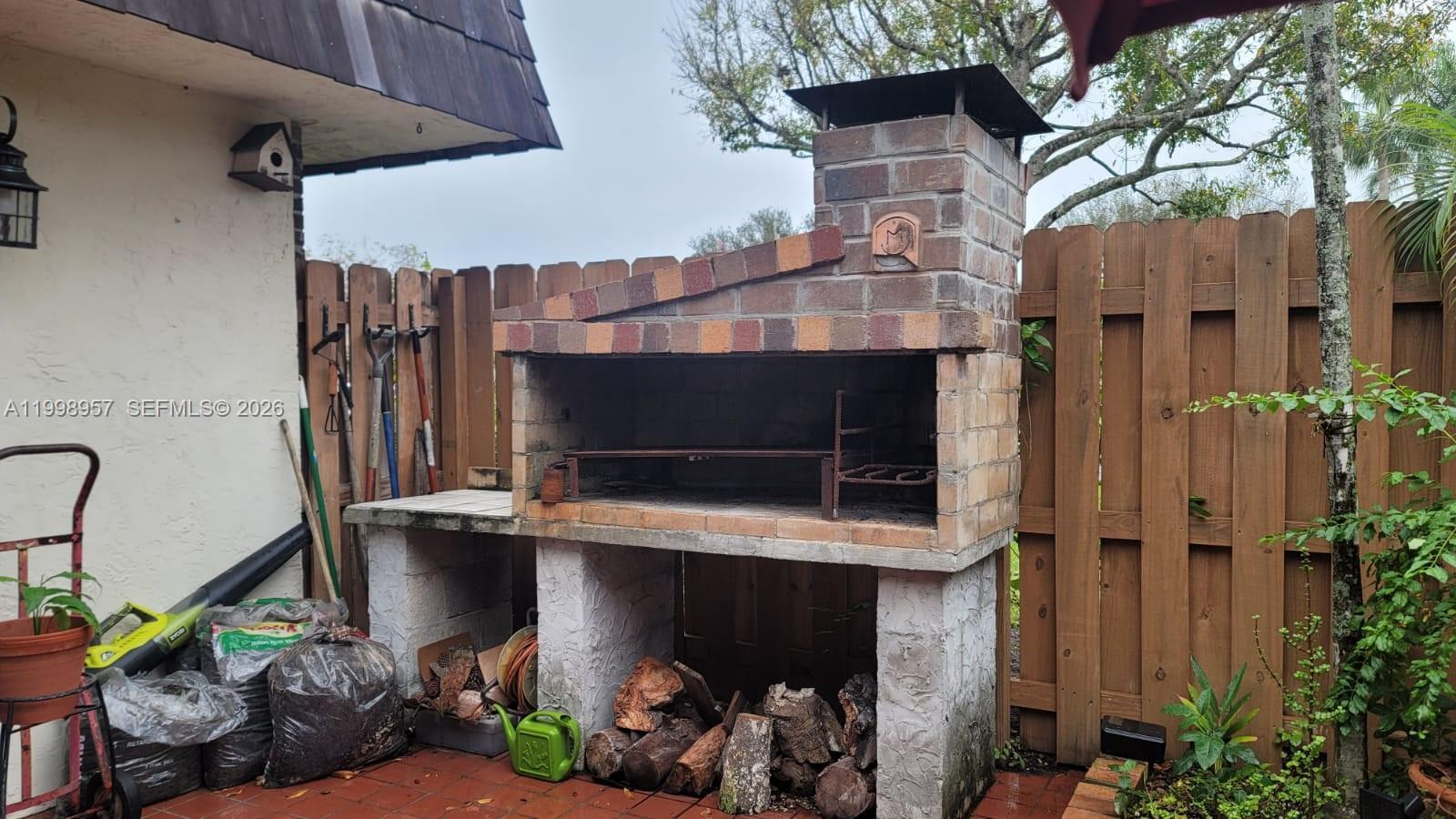 Building Photo - 1544 Forest Lakes Cir