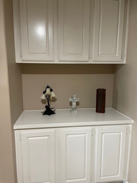 Building Photo - 33965 Impatien Pl