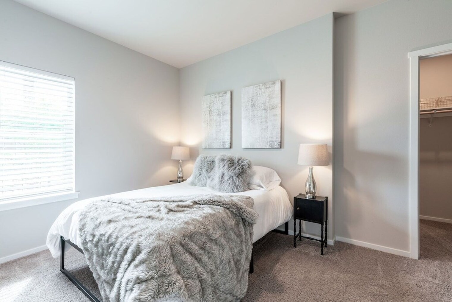 Building Photo - 624 E 32nd St