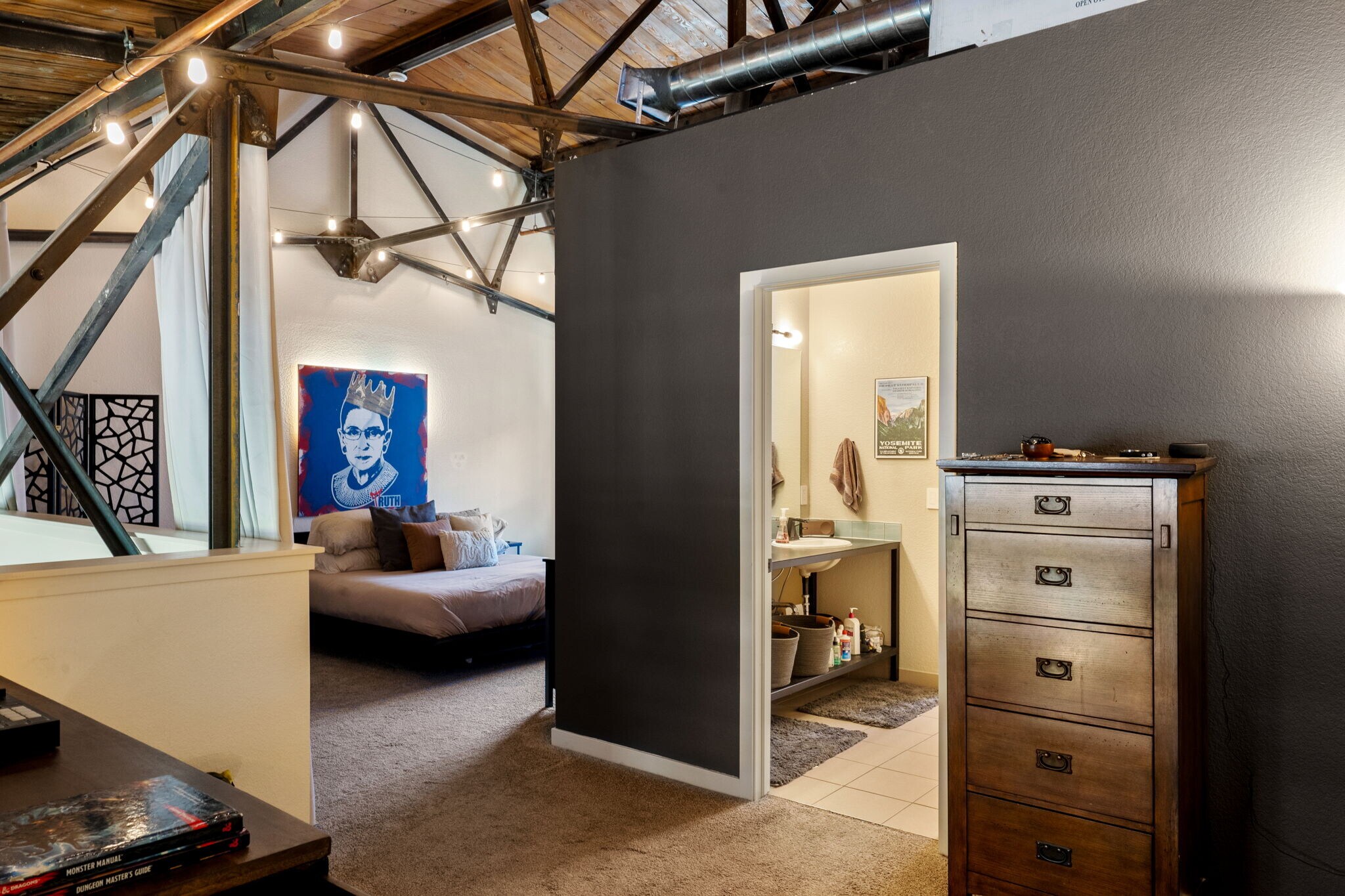 Building Photo - 3033 Blake St