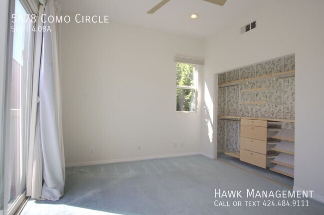 Building Photo - 5678 Como Cir