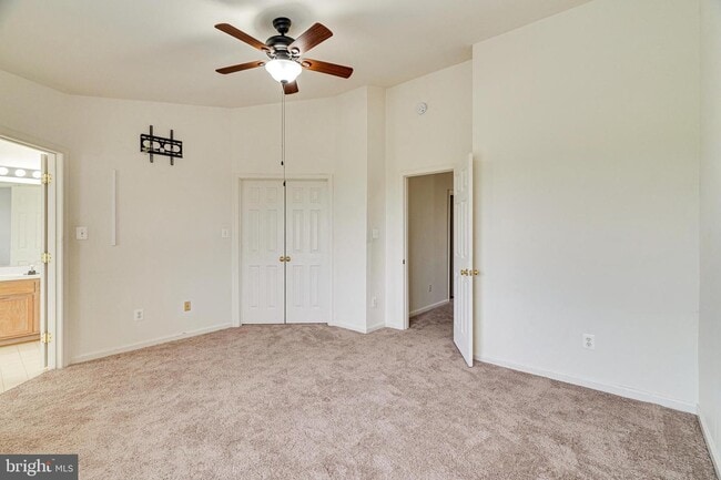 Building Photo - 417 Sparkleberry Terrace NE
