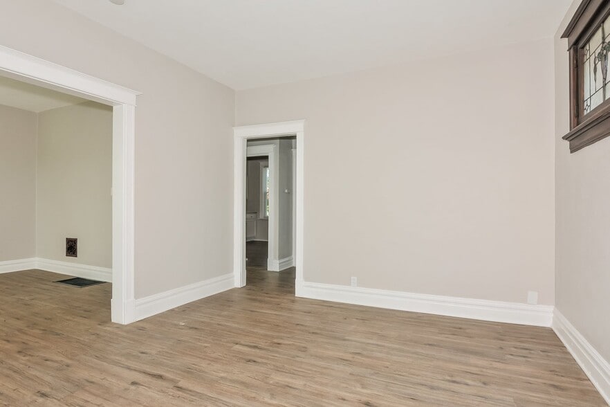 Building Photo - 4363 Neosho St