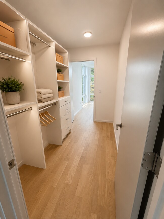 Building Photo - Magnolia Townhome
