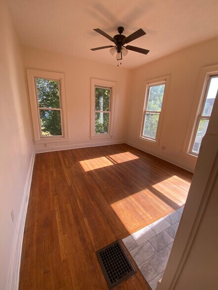 Living Room - 96 Maryland St