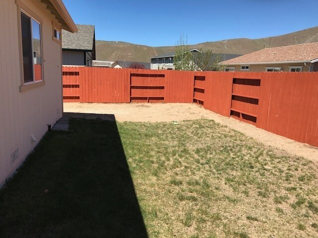 Building Photo - 18365 Whitebark Ct