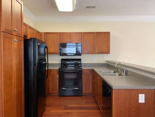 Building Photo - PRE-LEASING FOR FALL 2026!