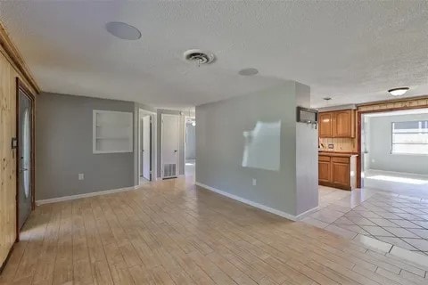 Building Photo - 7250 Cedar Point Dr