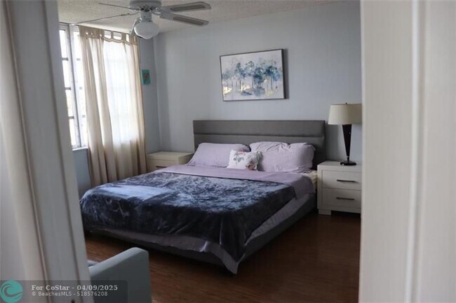 Building Photo - 3150 W Rolling Hills Cir