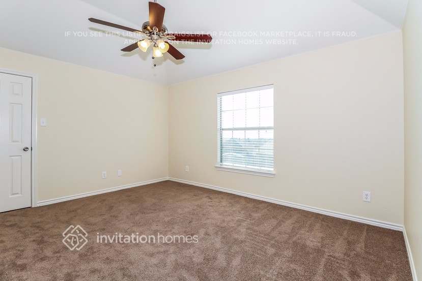 Building Photo - 6829 Muleshoe Ln