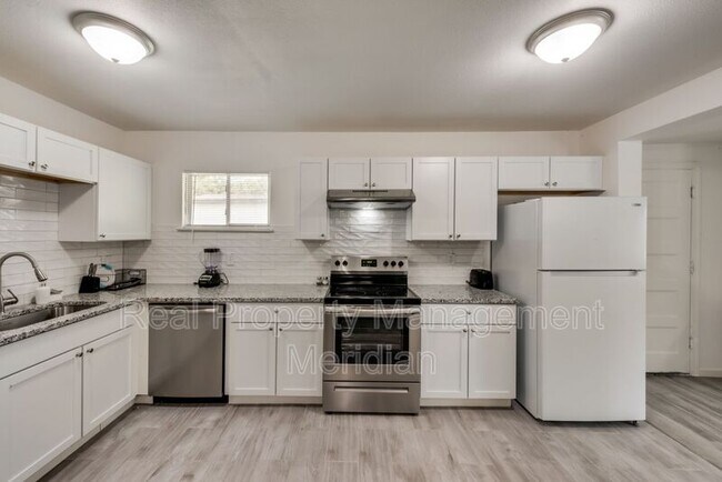 Building Photo - 1402 Randolph St