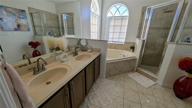 Building Photo - 2212 Stone Lake Ct