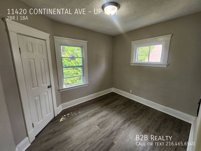 Building Photo - 11420 Continental Ave