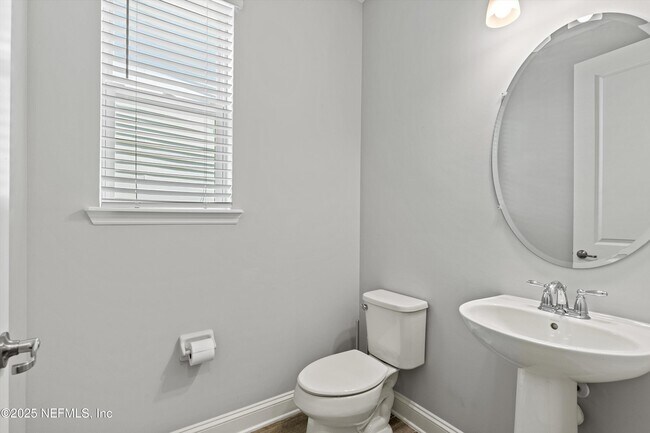 Building Photo - 548 Kendall Crossing Dr