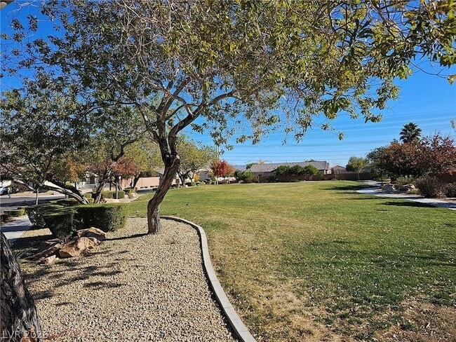 Building Photo - 5064 Whistling Acres Ave