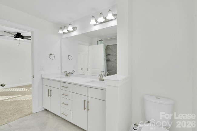 Building Photo - 11715 Clems Branch Dr