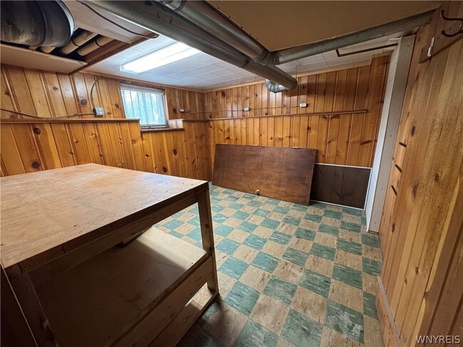 Building Photo - 2 Agassiz Cir