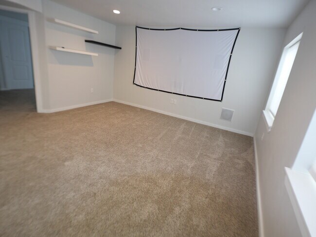 Building Photo - 7552 Lexi Loop