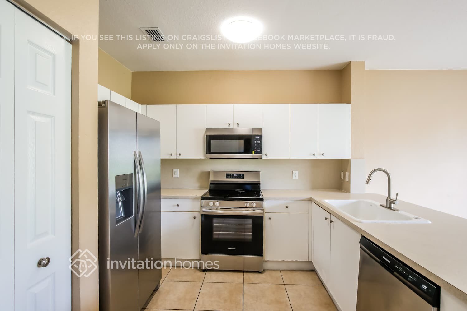 Building Photo - 7909 Catalina Cir