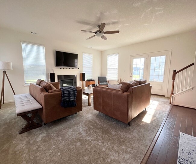 Building Photo - 3428 Crow Pt Wy