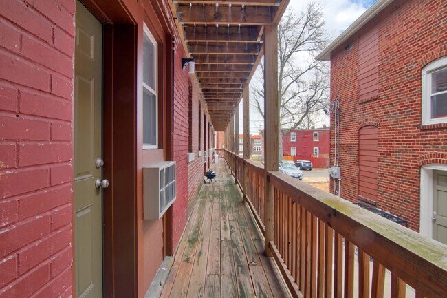 Building Photo - Incredible Super Studio