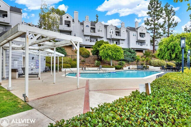 Building Photo - *MOVE IN SPECIAL $750 OFF FIRST MONTH'S RE...