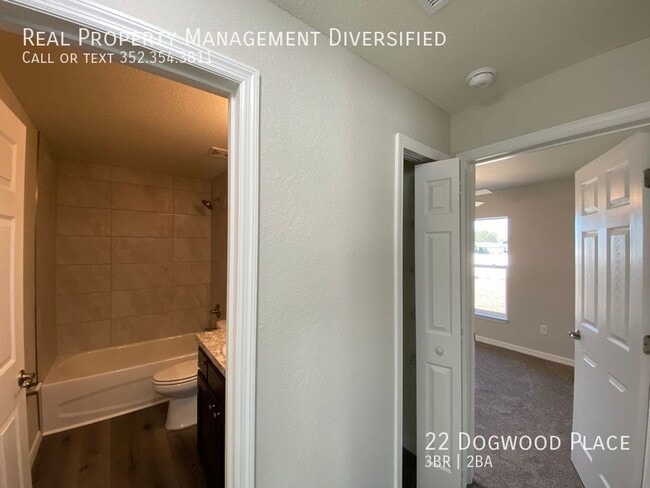 Building Photo - 22 Dogwood Pl