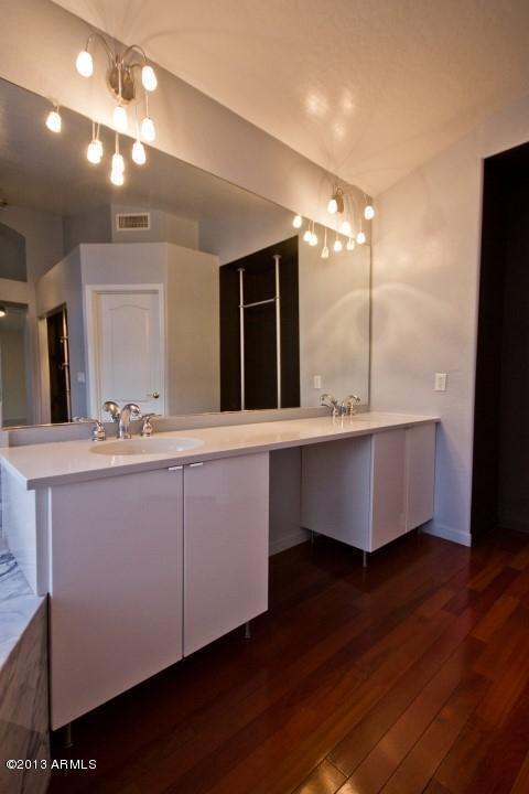 Building Photo - COMING SOON!! 5 bed 3 bath, 3000 + SFT with pool in Carino Estates, Chandler