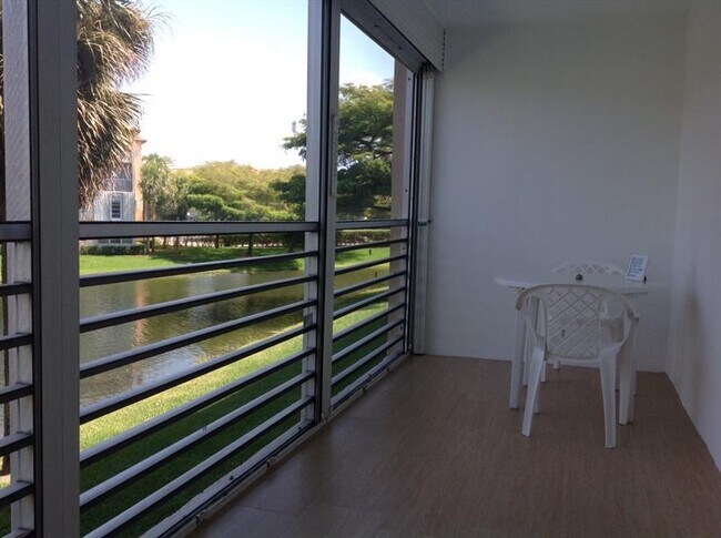 Building Photo - 1805 Eleuthera Point