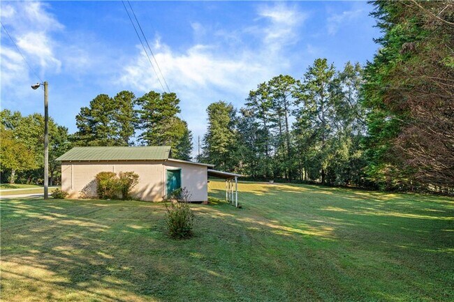 Building Photo - 8172 Belton Bridge Rd