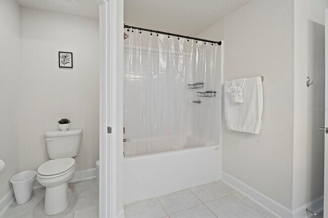 Building Photo - 4224 Sagefield Dr
