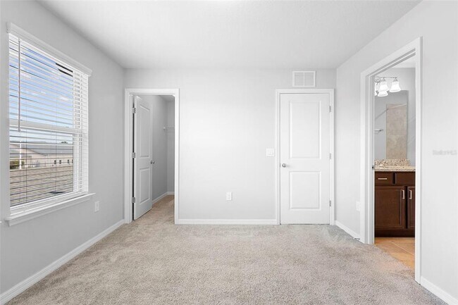 Building Photo - 5030 Caspian St