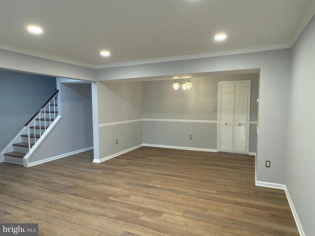 Building Photo - 3945 Wilcoxson Dr
