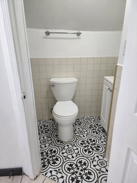 Building Photo - 3325 W 37th Pl