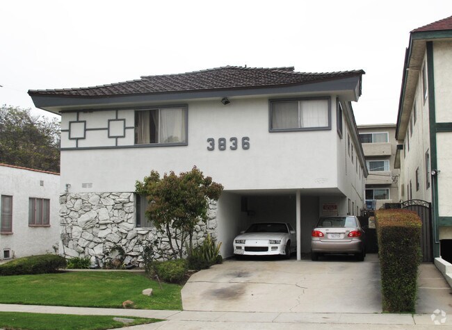 Primary Photo - 3836 Keystone Ave