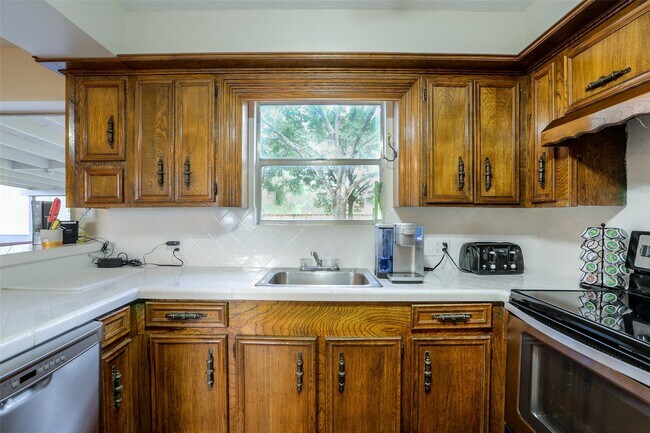 Building Photo - 12810 Mcswain Rd