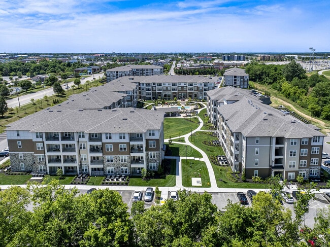 Building Photo - Tapestry Turfway