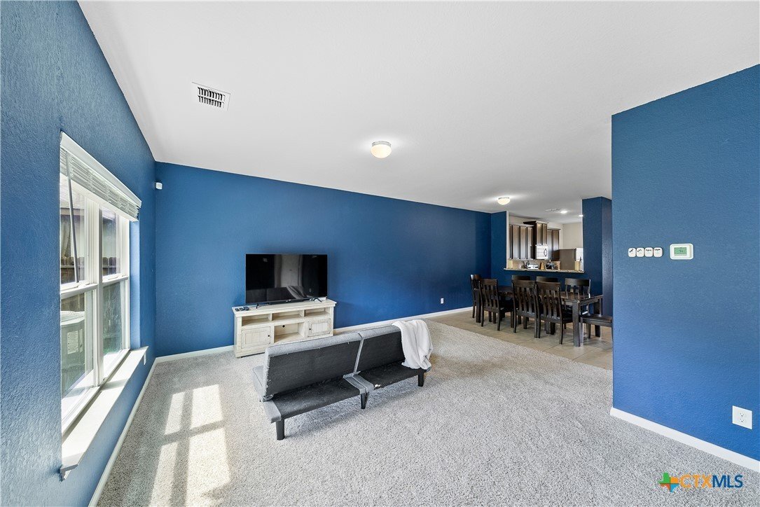 Building Photo - 247 Azalea Way