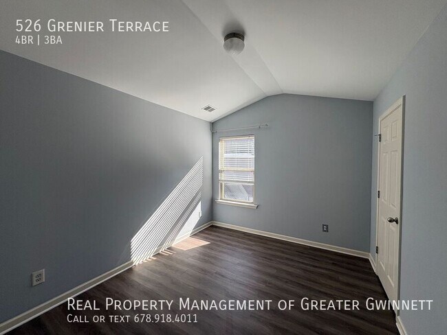 Building Photo - 526 Grenier Terrace NE