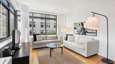 Building Photo - 1 bedroom in NEW YORK NY 10014