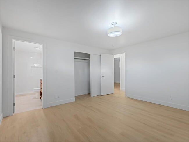 Building Photo - 4980 S 1645 E