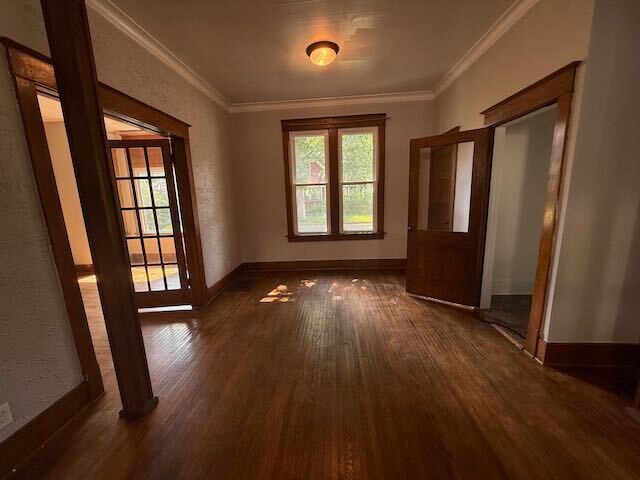Building Photo - 1601 W Ayres Ave