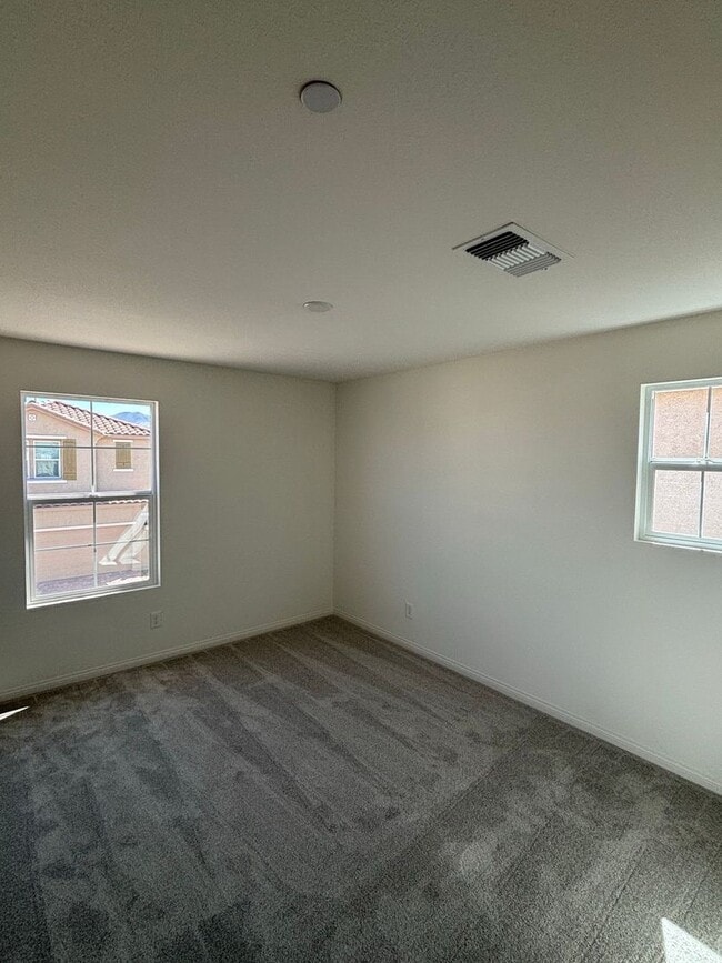 Building Photo - New Construction Beauty in Inspirada with 3 Bed 2.5 Bath, Loft & Open Layout