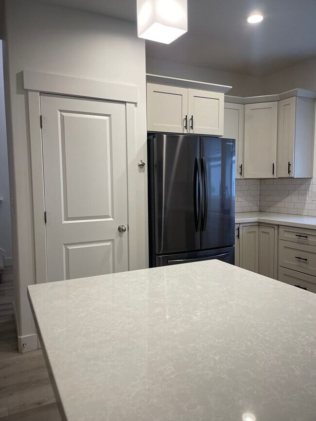 Building Photo - 13963 Silver Peak Ln