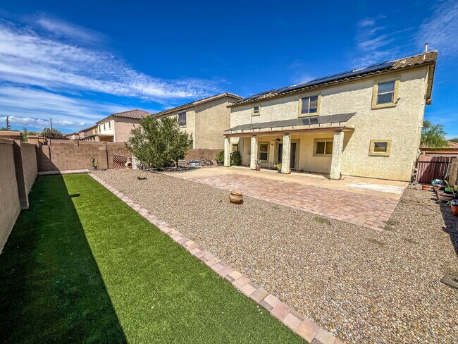 Building Photo - Spacious Rancho Sahuarita Home with Solar, 3-Car Garage, Desert Views and Oversized Loft $500 off...