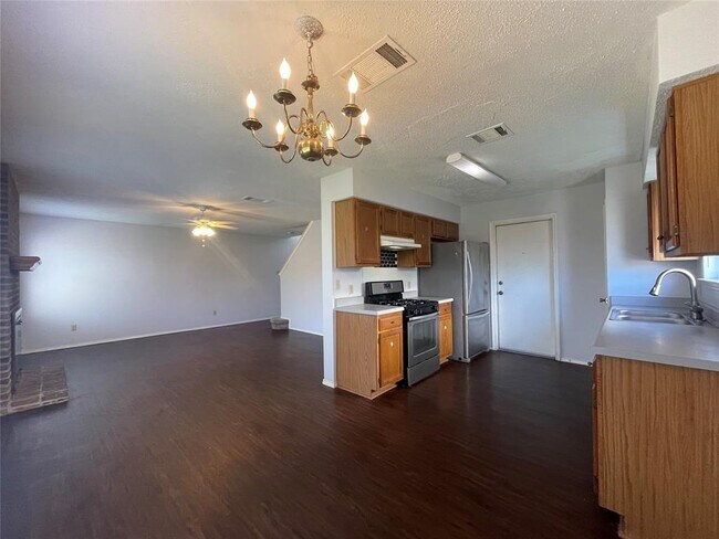 Building Photo - 14009 Maricella Ln