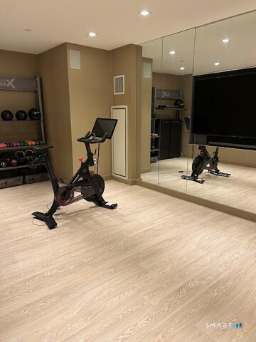 Building Photo - 401 Atlantic St